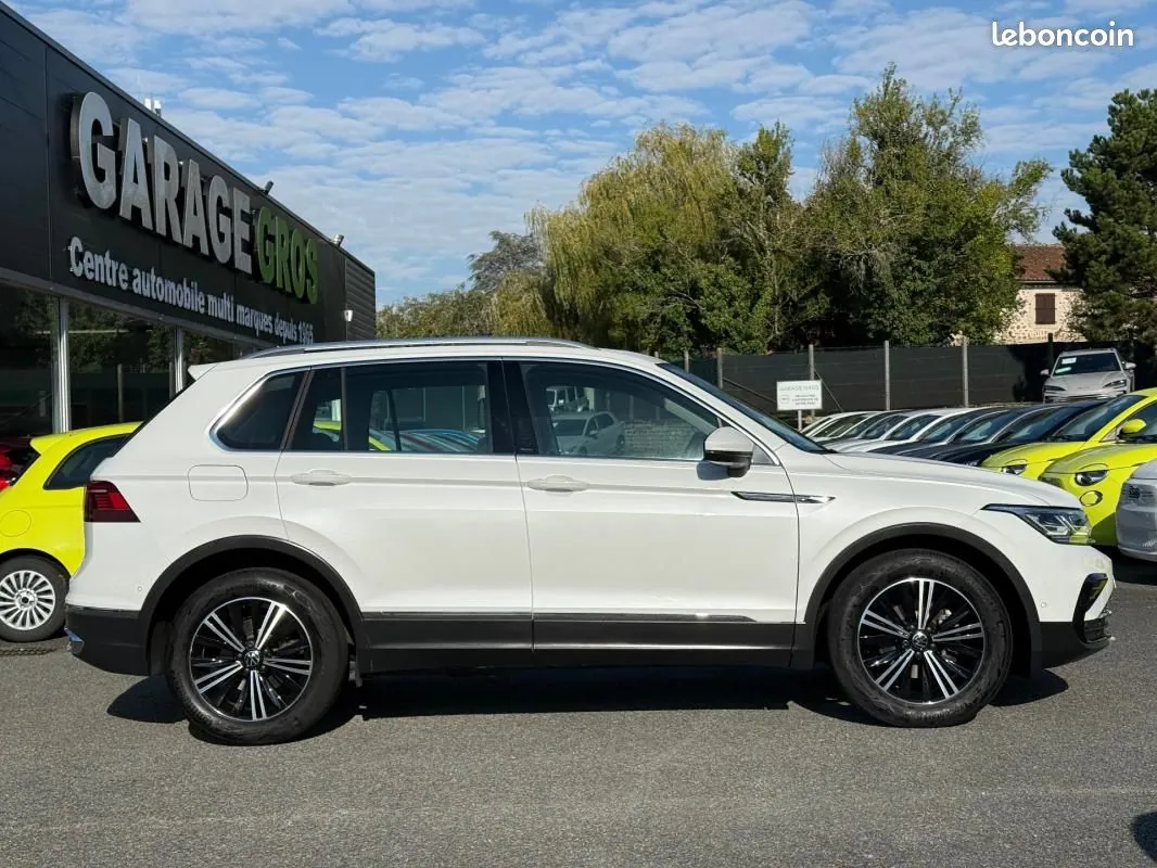 Volkswagen Tiguan 2023 photo 3