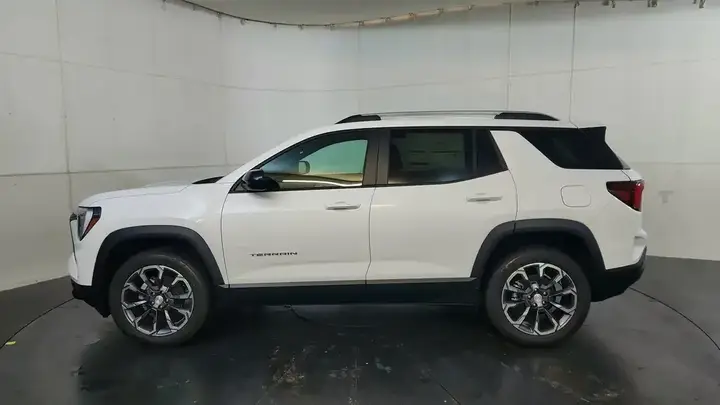 GMC Terrain 2027 photo 5
