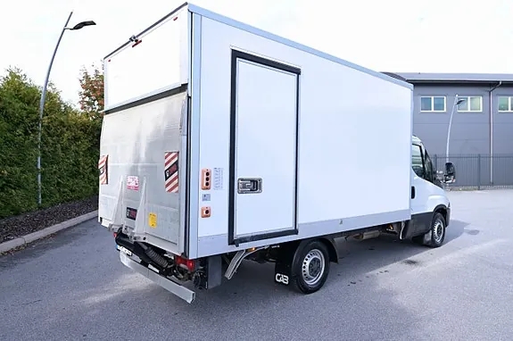 Iveco Daily 2019 photo 4