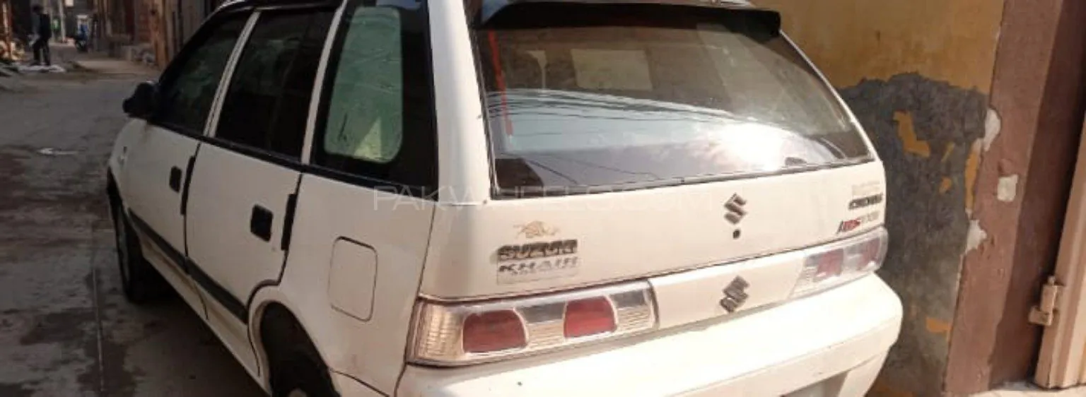 Suzuki Cultus