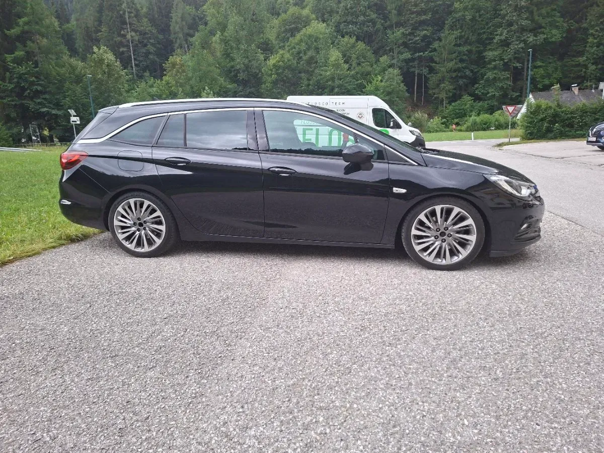 Opel Astra 2018 photo 2