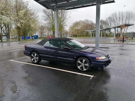 Chrysler Stratus