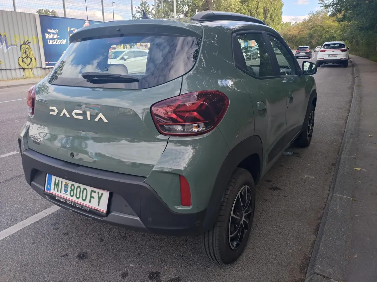 Dacia Spring 2023 photo 2