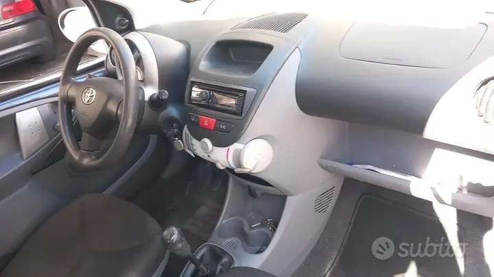 Toyota Aygo 2006 photo 3