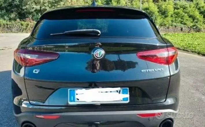 Alfa Romeo Stelvio 2021 photo 2