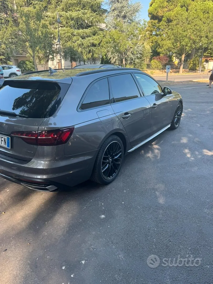 Audi A4 2019 photo 2