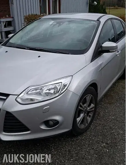 Ford Focus 2013 photo 2
