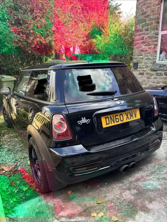 Mini Hatch 2010 photo 4