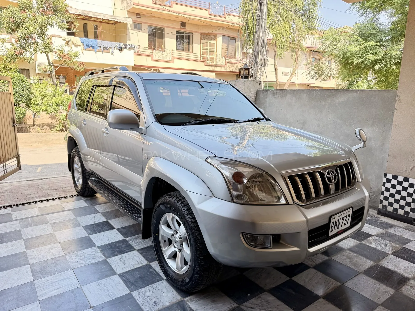 Toyota Prado
