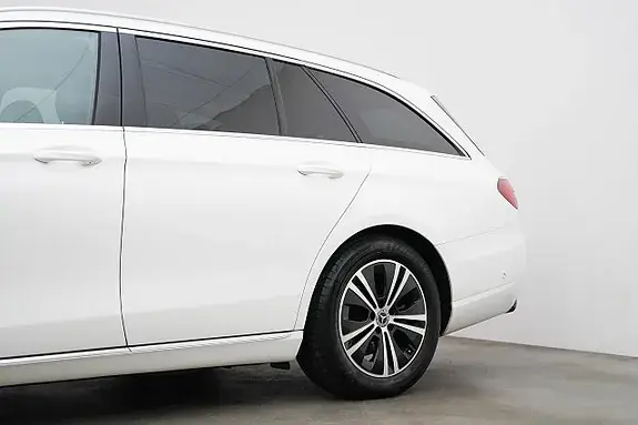 Mercedes-Benz E 200 2019 photo 3