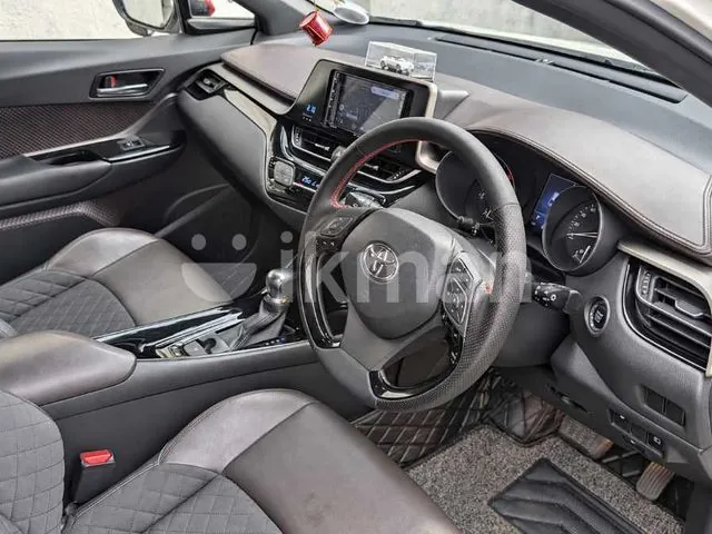 Toyota Chr 2019 photo 3
