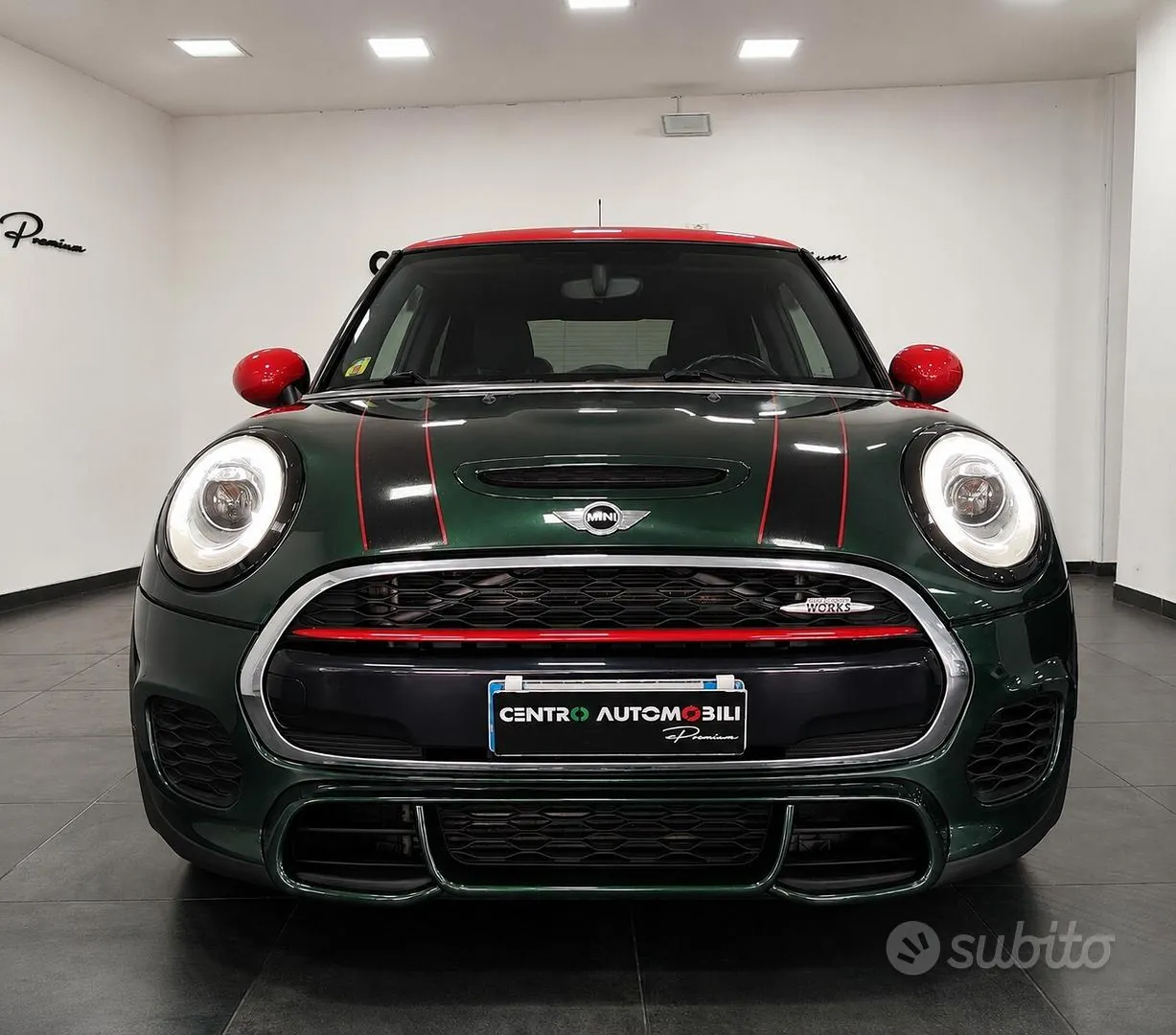 Mini Cooper 2.0 John Cooper Works 2016 photo 3