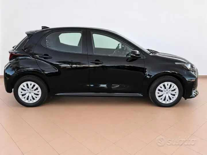 Toyota Yaris 2022 photo 4