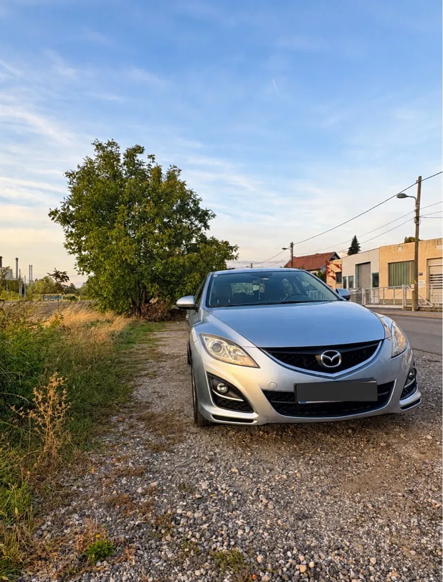 Mazda Mazda6 2011 photo 3