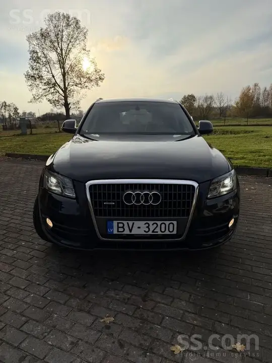 Audi Q5 2010 photo 4