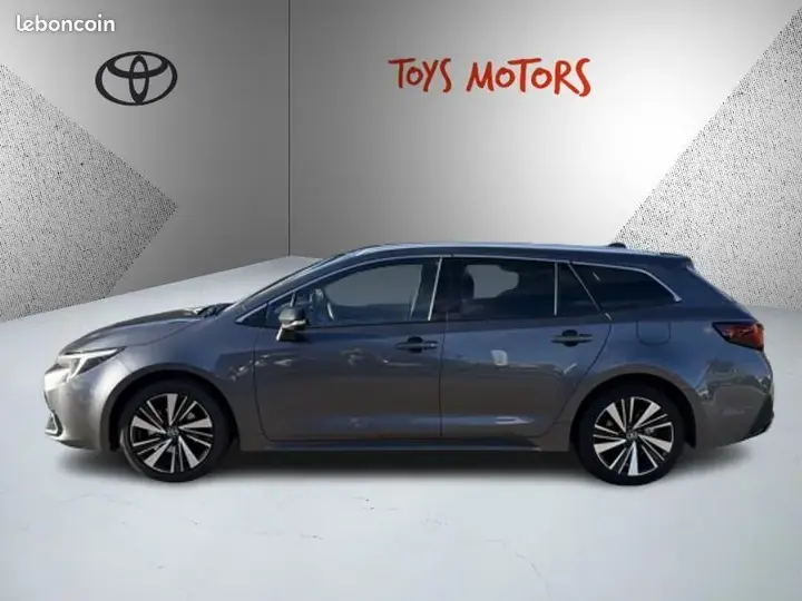 Toyota Corolla 2025 photo 2