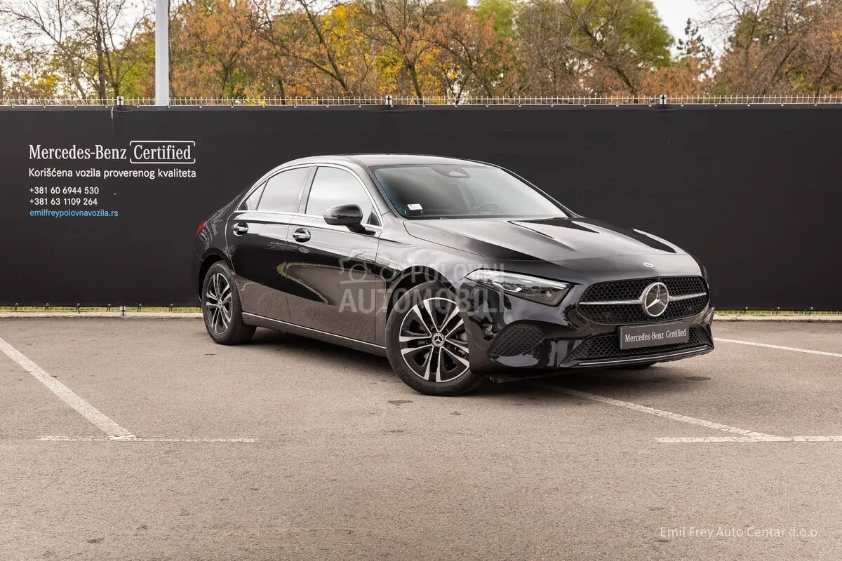 Mercedes-Benz A 180
