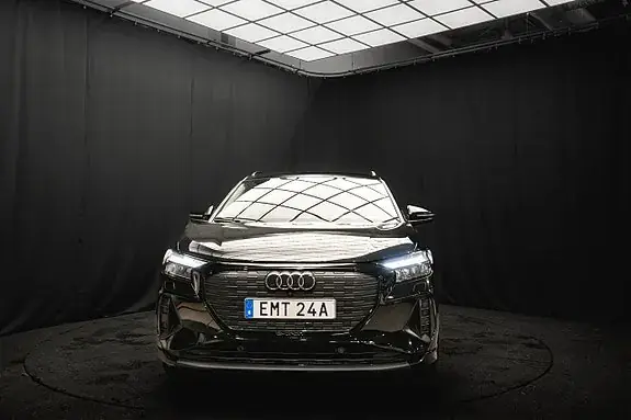 Audi Q4 E-Tron 2023 photo 4