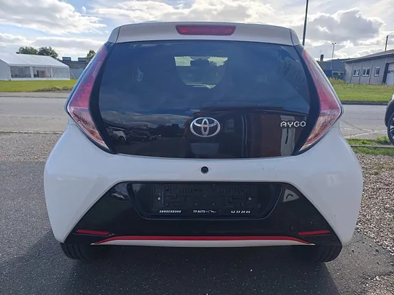 Toyota Aygo 2015 photo 4