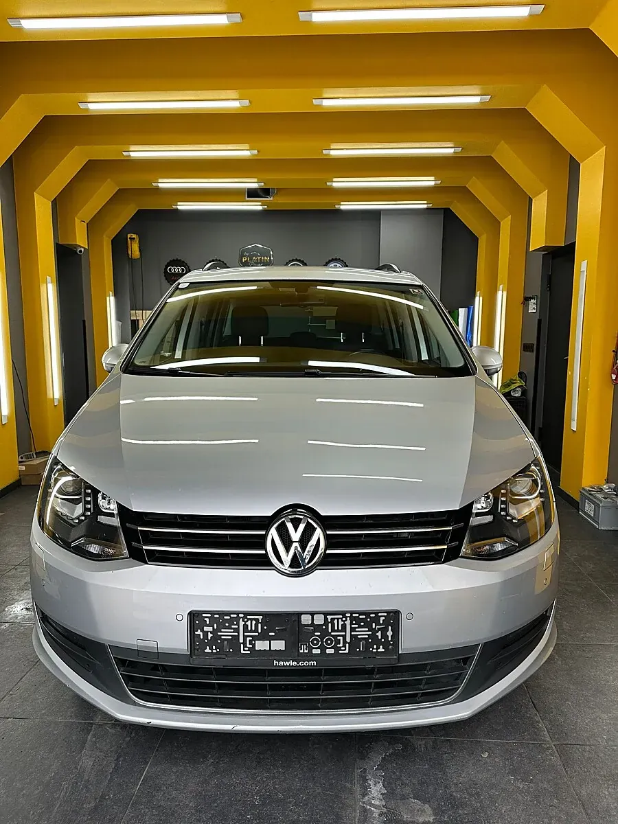 Volkswagen Sharan 2015 photo 2
