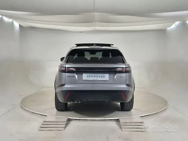 Land Rover Range Rover Velar 2023 photo 3