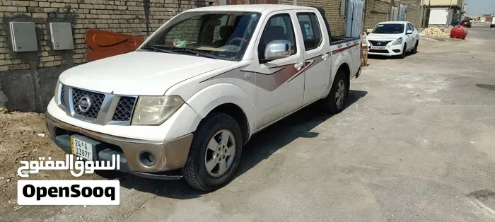 Nissan Navara 2014 photo 2