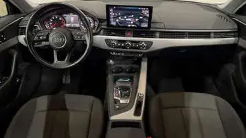 Audi A4 2022 photo 3