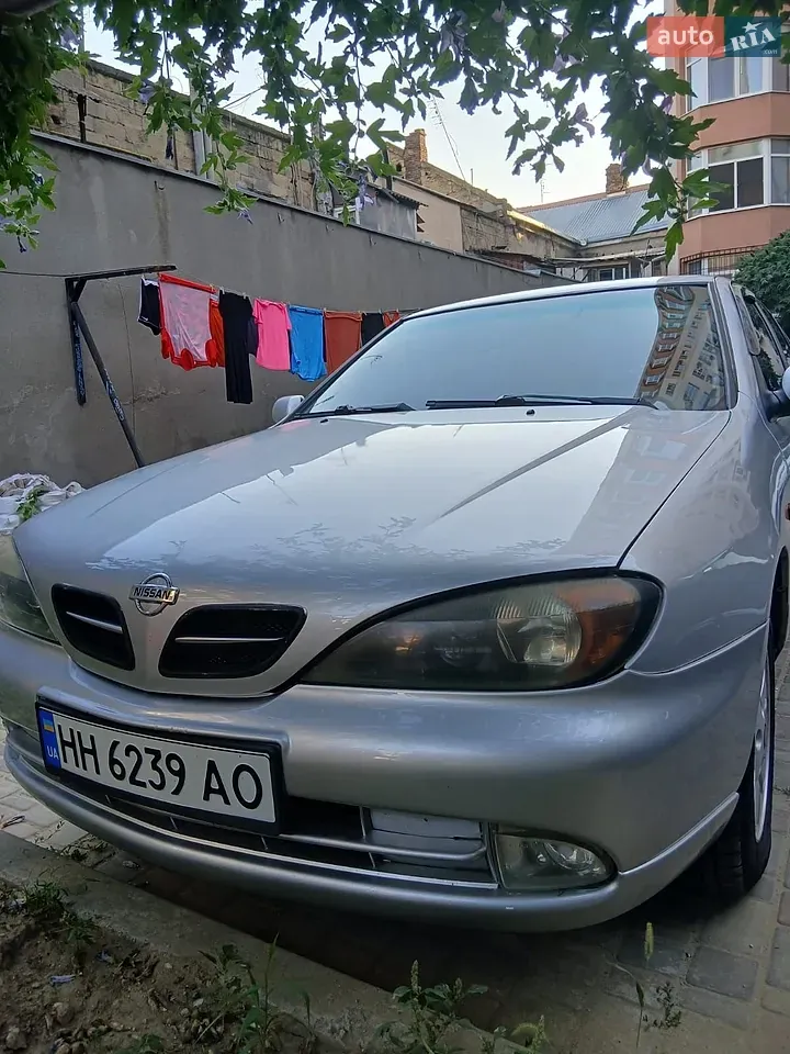 Nissan Primera 1999 photo 2