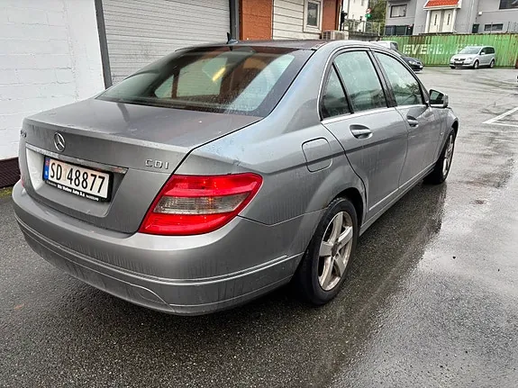 Mercedes-Benz C-Class 2009 photo 3