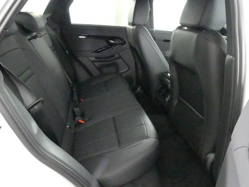 Land Rover Range Rover Evoque photo 3