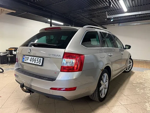 Skoda Octavia 2014 photo 5