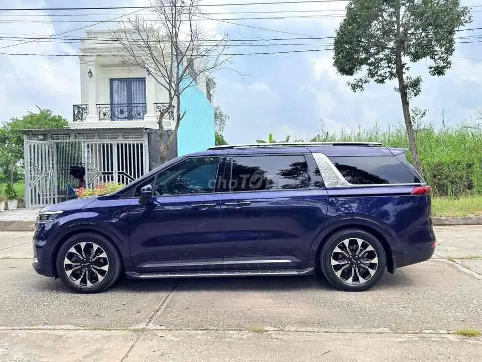 Kia Carnival 2023 photo 4