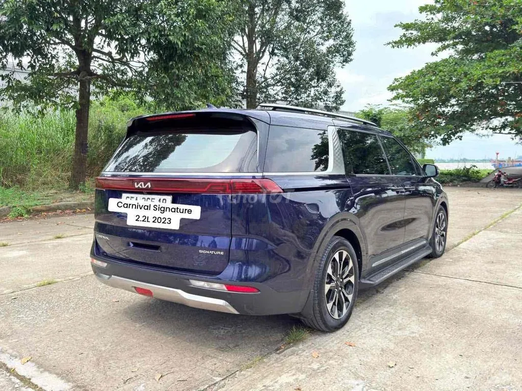 Kia Carnival 2023 photo 3
