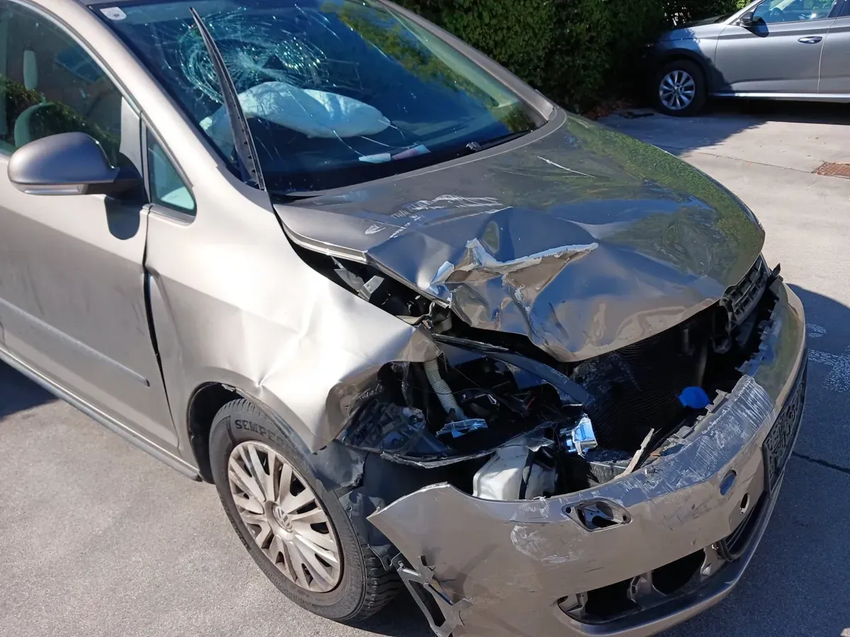 Volkswagen Golf Plus 2011 photo 3