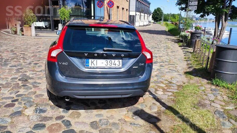 Volvo V60 2013 photo 3