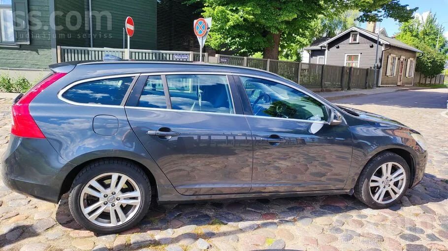 Volvo V60 2013 photo 5