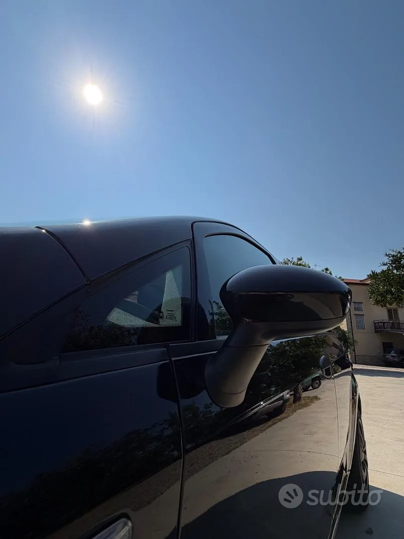Fiat Punto 2014 photo 2