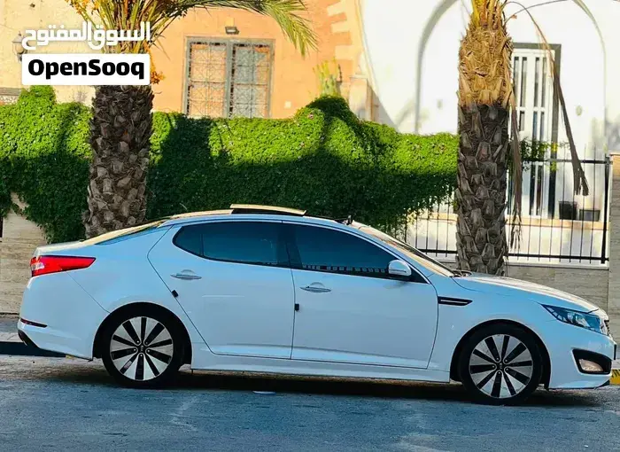 Kia K5 2013 photo 2