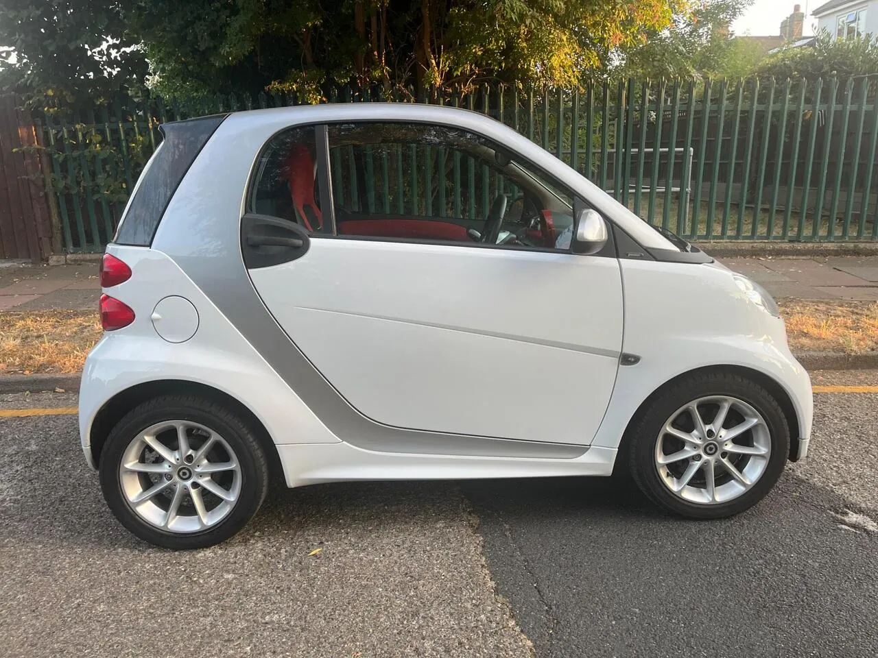 Smart Fortwo 2012 photo 4