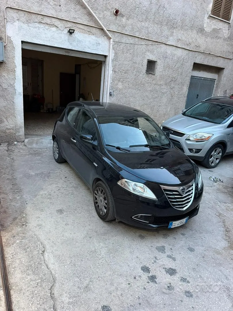 Lancia Ypsilon 2013 photo 4