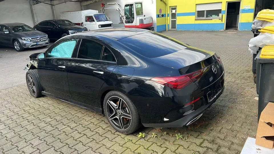 Mercedes-Benz Cla 200