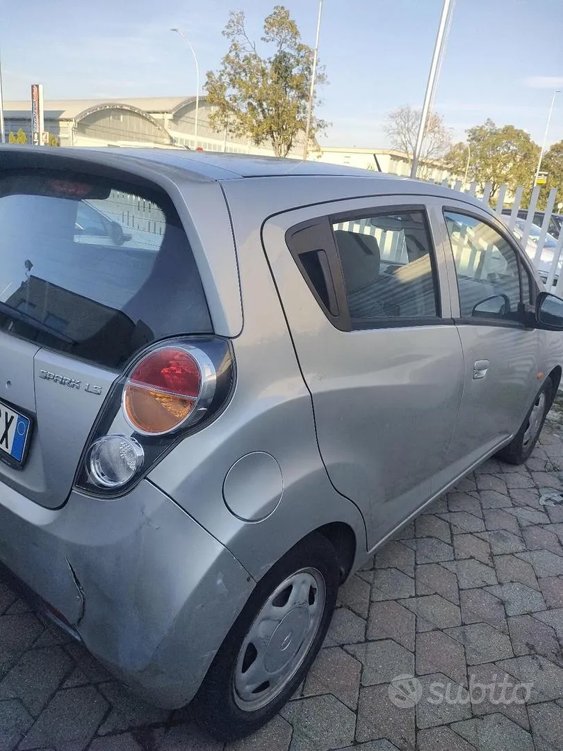 Chevrolet Spark 2011 photo 5