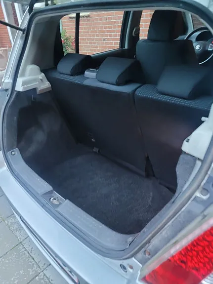 Suzuki Swift 2005 photo 5