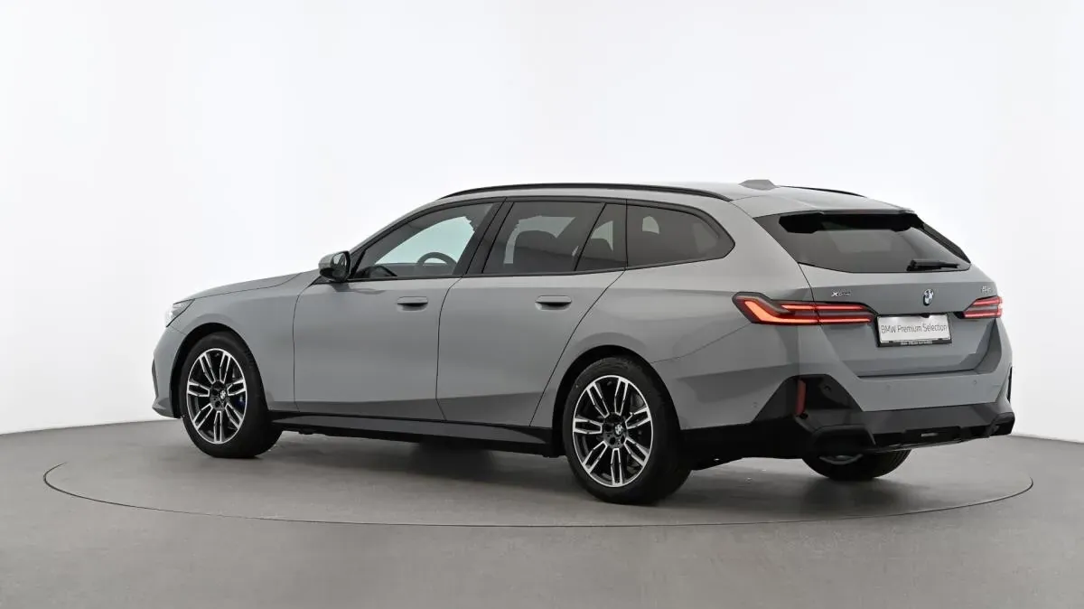 BMW 5 Series 2026 photo 3