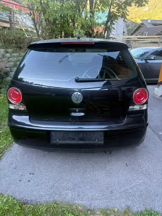 Volkswagen Polo 2006 photo 2