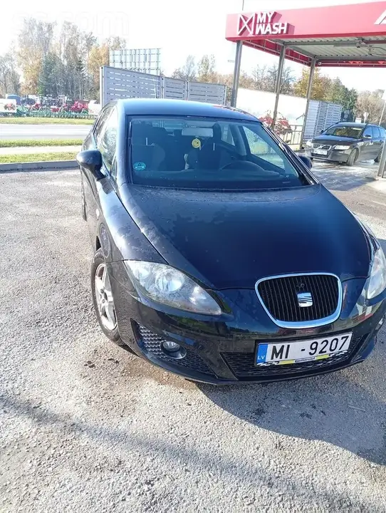 Seat Leon 2010 photo 4