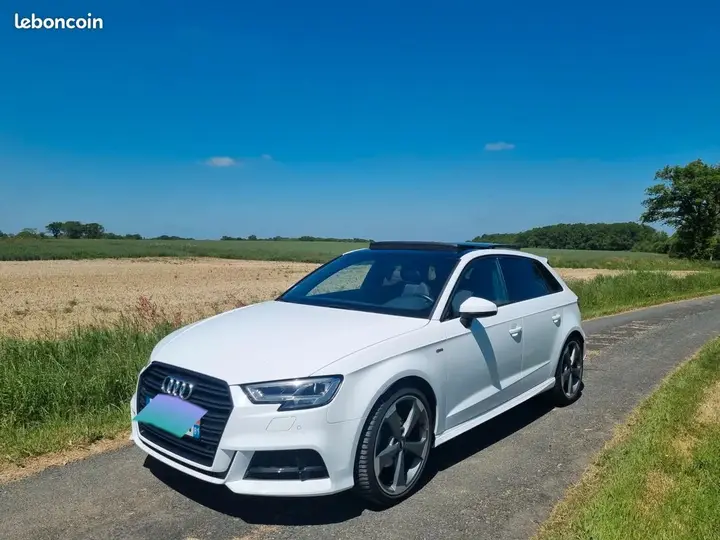 Audi A3 2018 photo 2