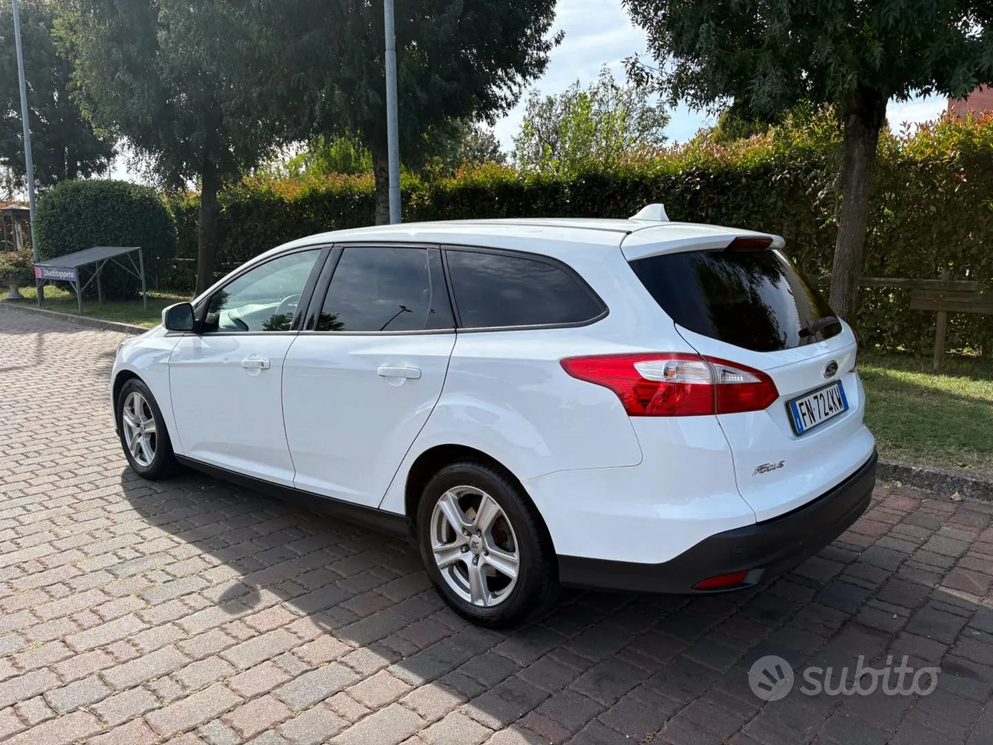 Ford Focus 2014 photo 3