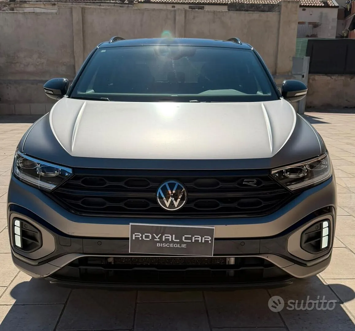 Volkswagen T-Roc 2023 photo 2