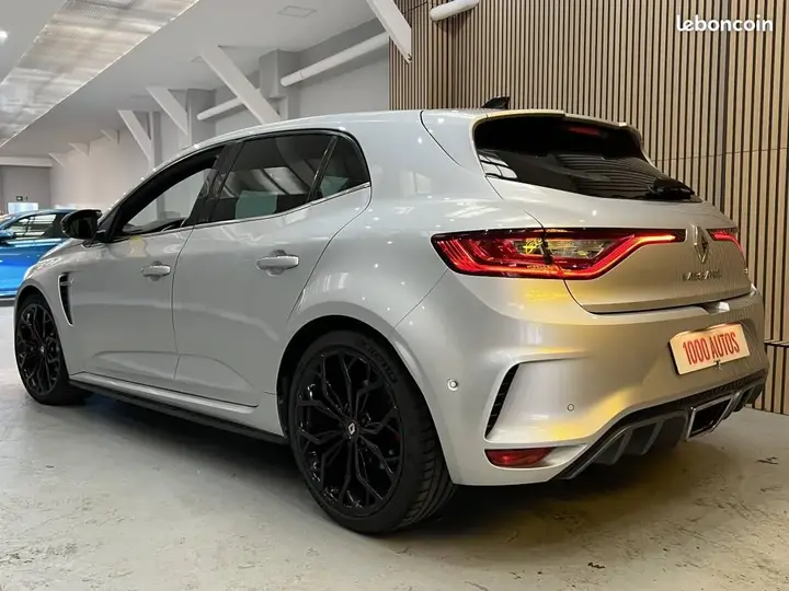 Renault Megane 2018 photo 5